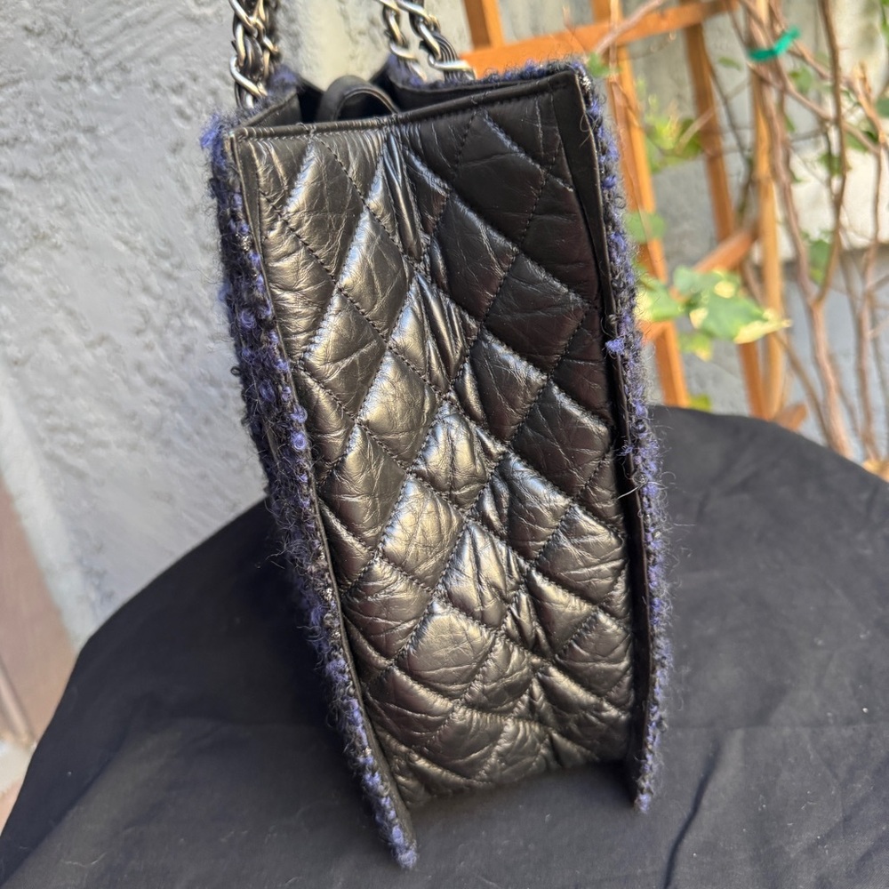 Chanel Calf Leather & Tweed Grand Shopping Secrets Tote - Picture 6 of 14